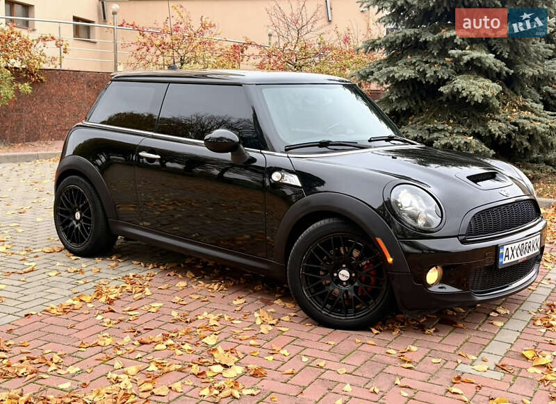 Хэтчбек MINI Cooper 2010 в Харькове