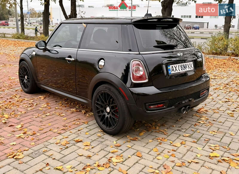 Хэтчбек MINI Cooper 2010 в Харькове