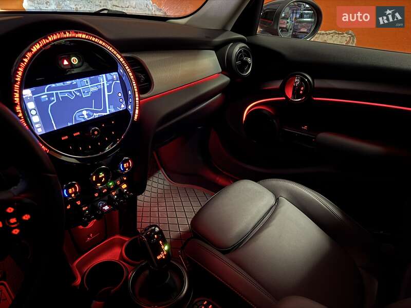 Хетчбек MINI Cooper 2023 в Києві