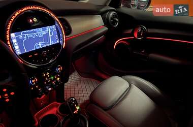 Хетчбек MINI Cooper 2023 в 