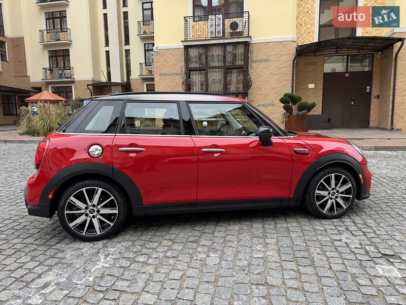 Хетчбек MINI Cooper 2023 в Києві