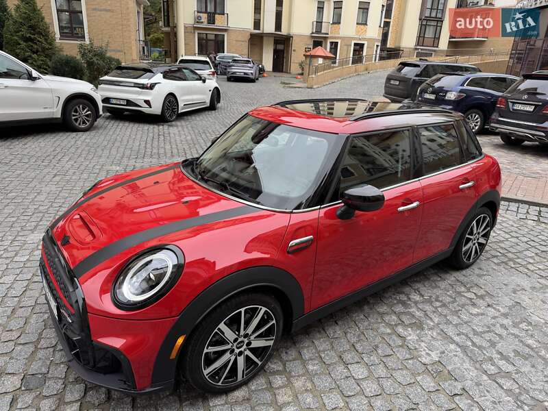 Хетчбек MINI Cooper 2023 в Києві
