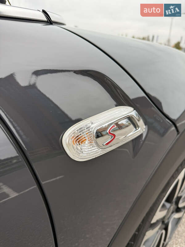 Хэтчбек MINI Cooper 2019 в Киеве