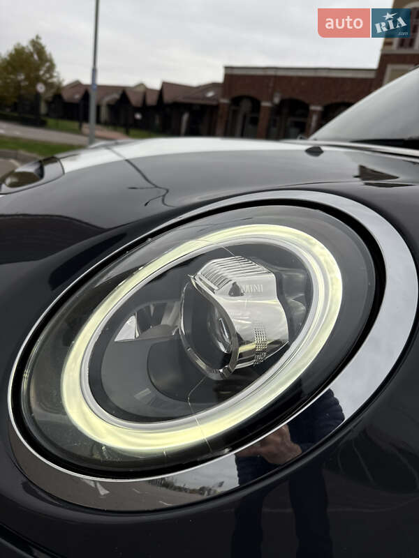 Хэтчбек MINI Cooper 2019 в Киеве