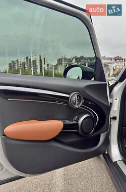 Хэтчбек MINI Cooper 2021 в Киеве