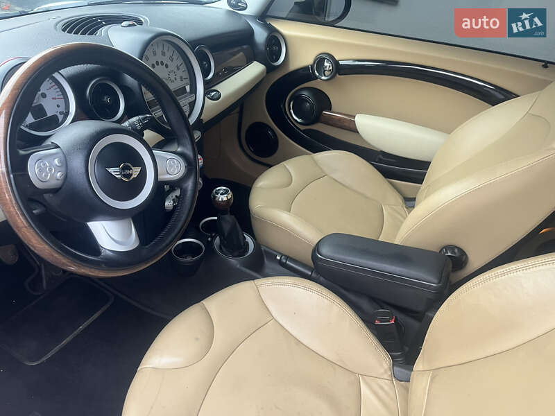 Хэтчбек MINI Cooper 2010 в Хмельницком фото 21 Хэтчбек MINI Cooper 2010 в Хмельницком