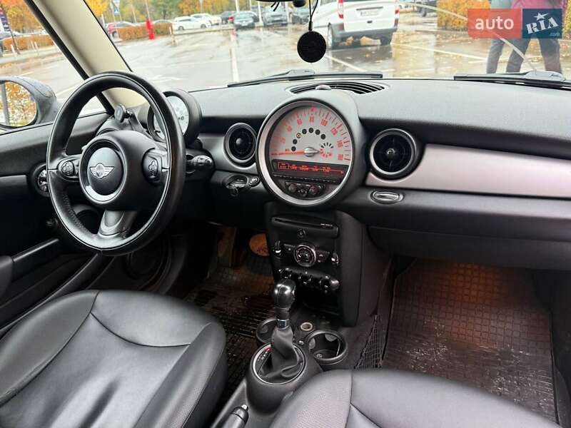 Хэтчбек MINI Cooper 2012 в Киеве фото 12 Хэтчбек MINI Cooper 2012 в Киеве