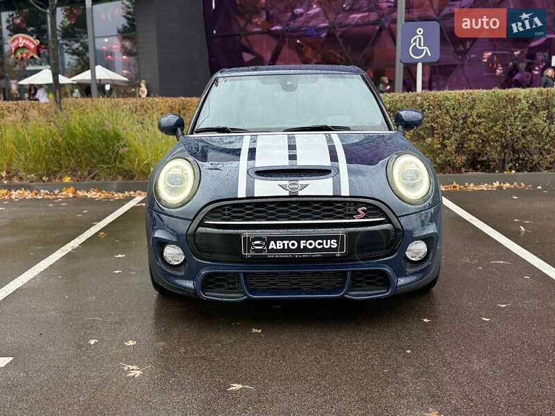 Хэтчбек MINI Cooper 2018 в Киеве