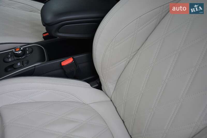 Хетчбек MINI Cooper 2019 в Києві фото 8 Хетчбек MINI Cooper 2019 в Києві