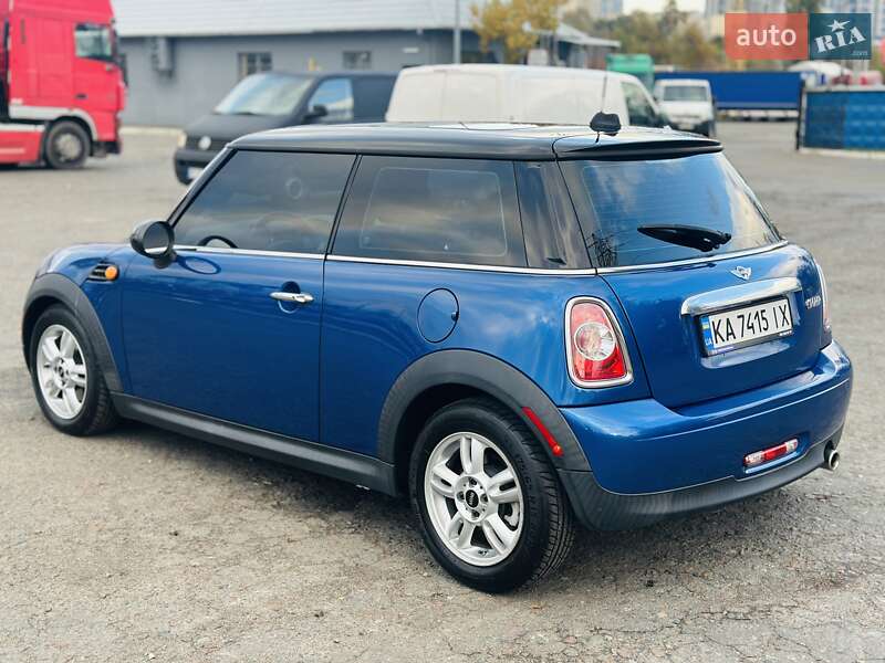 Хетчбек MINI Cooper 2011 в Києві фото 6 Хетчбек MINI Cooper 2011 в Києві