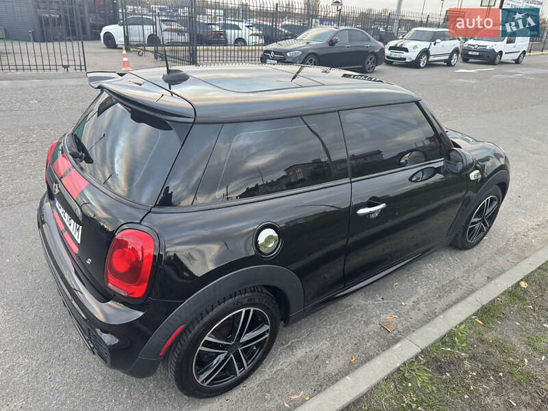 Хетчбек MINI Cooper 2016 в Києві