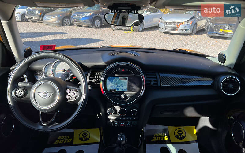 Хетчбек MINI Cooper 2015 в Львові