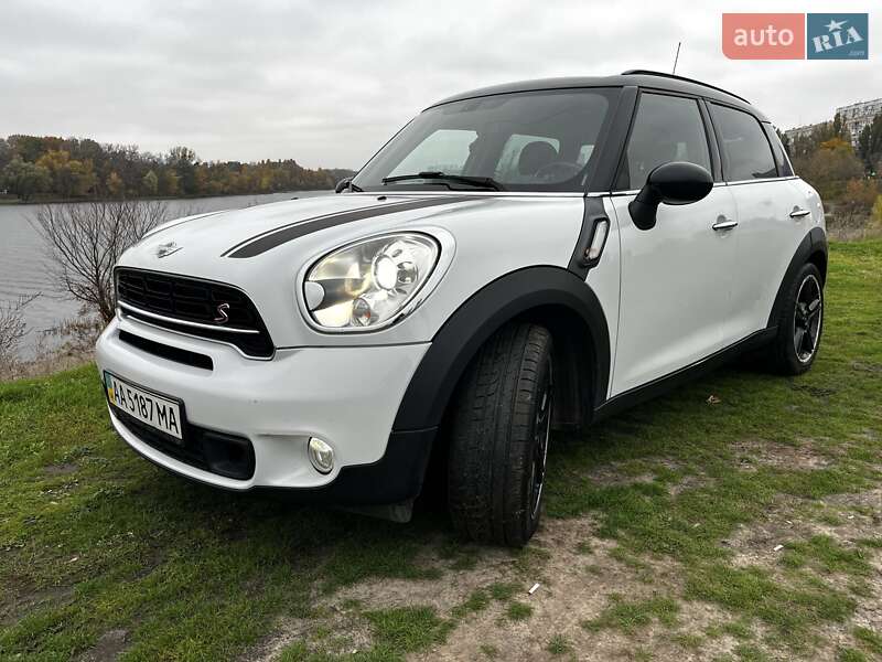 Позашляховик / Кросовер MINI Cooper 2016 в Києві фото 3 Позашляховик / Кросовер MINI Cooper 2016 в Києві
