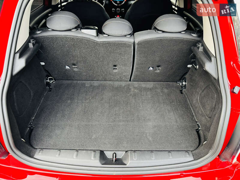 Хетчбек MINI Cooper 2020 в Здолбуніві