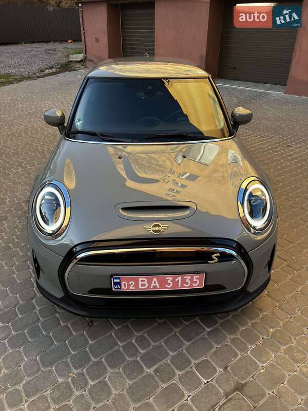 Хэтчбек MINI Cooper 2022 в Виннице
