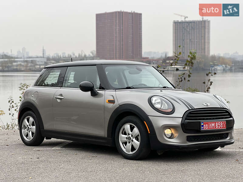 Хетчбек MINI Cooper 2017 в Києві фото 2 Хетчбек MINI Cooper 2017 в Києві