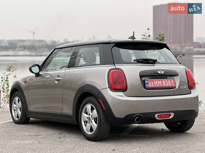 Хетчбек MINI Cooper 2017 в Києві фото 6 Хетчбек MINI Cooper 2017 в Києві