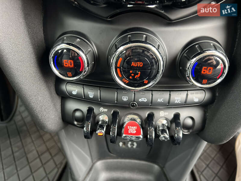 Хетчбек MINI Cooper 2017 в Києві фото 22 Хетчбек MINI Cooper 2017 в Києві