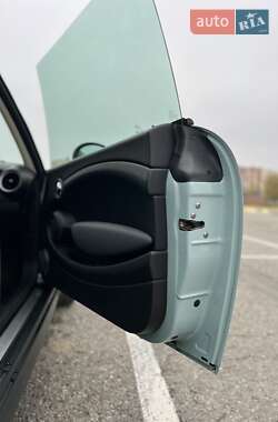 Хэтчбек MINI Cooper 2012 в Черновцах