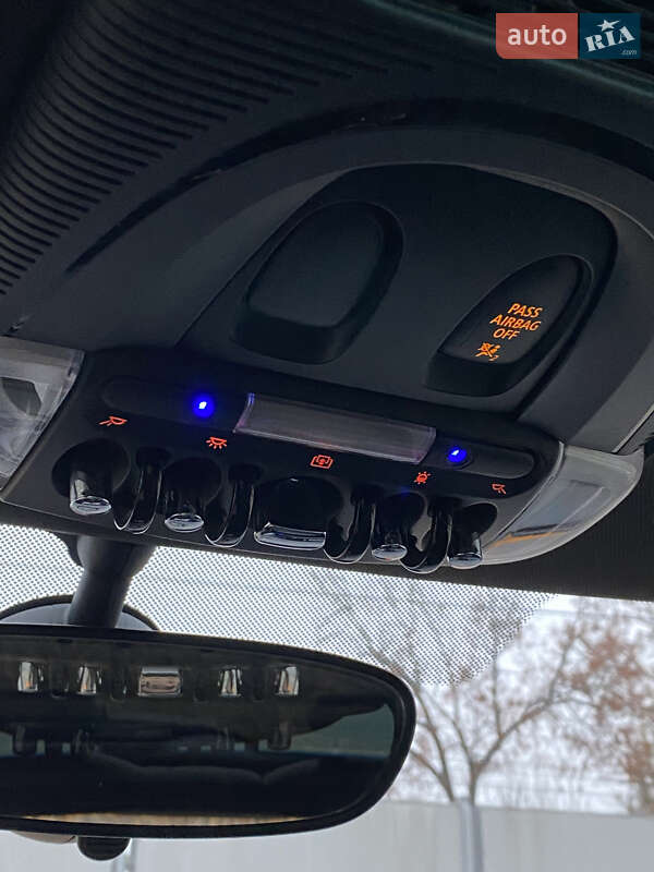 Хэтчбек MINI Cooper 2015 в Киеве