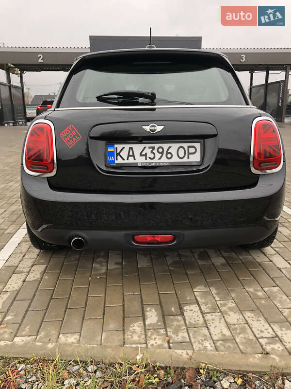 Хетчбек MINI Cooper 2015 в Києві