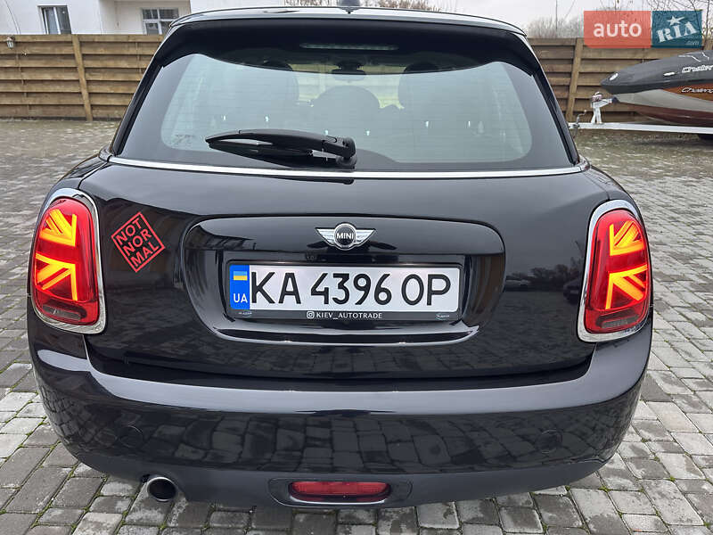 Хетчбек MINI Cooper 2015 в Києві