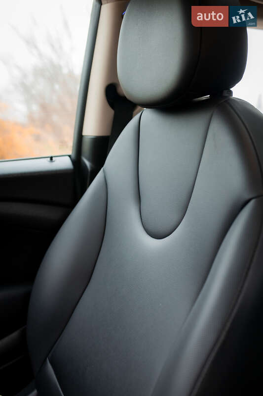 Хетчбек MINI Cooper 2013 в Києві