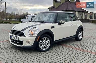 Хэтчбек MINI Cooper 2011 в Золочеве