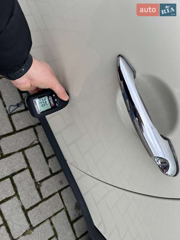 Хэтчбек MINI Cooper 2011 в Золочеве