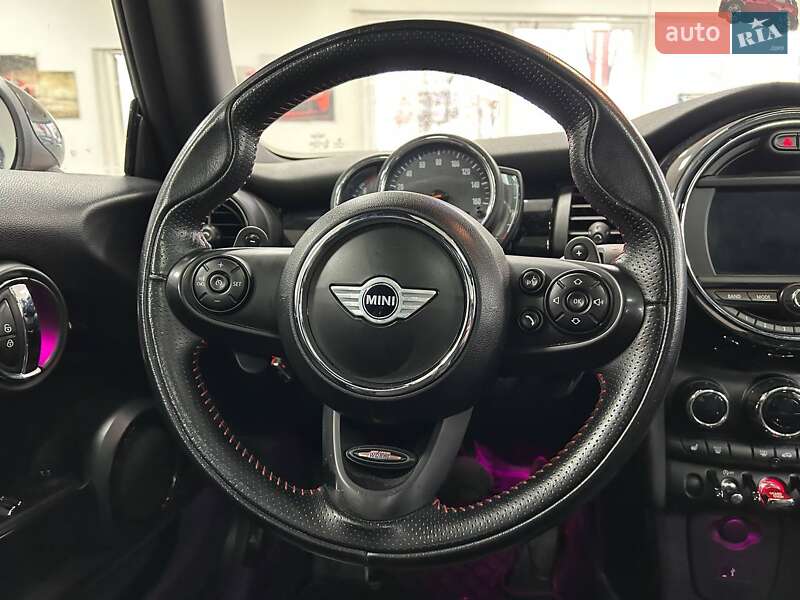 Хетчбек MINI Cooper 2018 в Києві