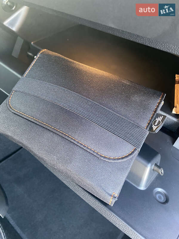 Хетчбек MINI Cooper 2021 в Києві фото 22 Хетчбек MINI Cooper 2021 в Києві