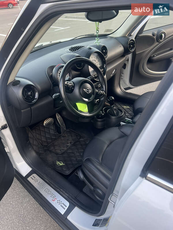 Хэтчбек MINI Cooper 2013 в Киеве фото 4 Хэтчбек MINI Cooper 2013 в Киеве