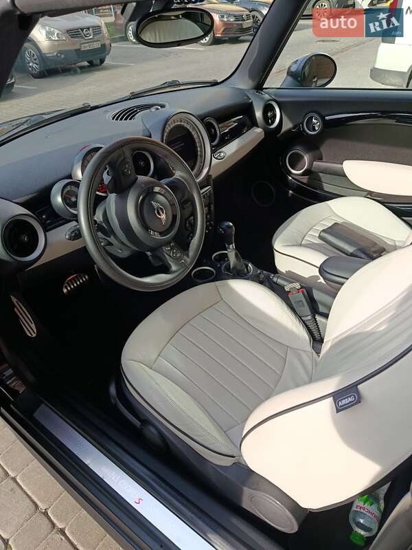 Хетчбек MINI Cooper 2012 в Дніпрі