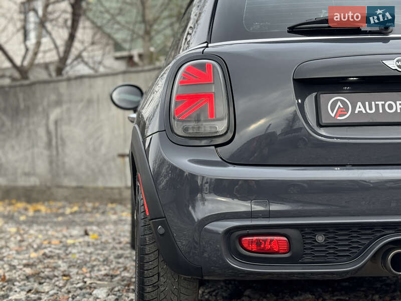 Хэтчбек MINI Cooper 2015 в Киеве