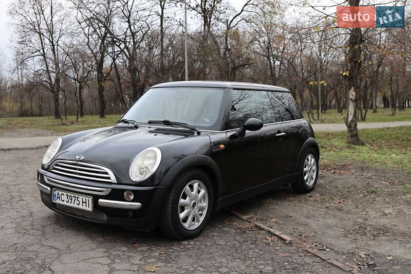 Хэтчбек MINI Cooper 2002 в Кривом Роге фото 2 Хэтчбек MINI Cooper 2002 в Кривом Роге