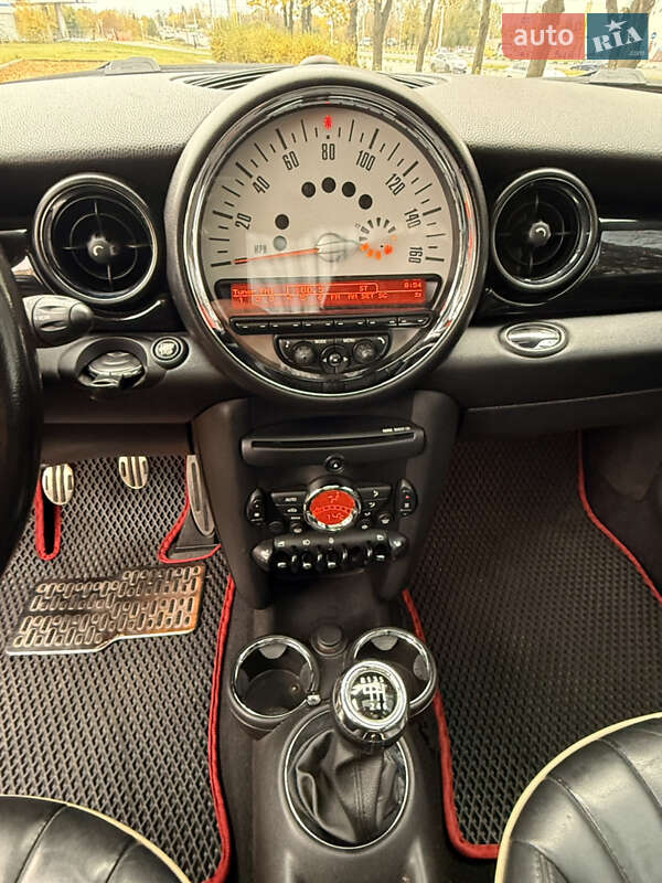 Хэтчбек MINI Cooper 2010 в Харькове