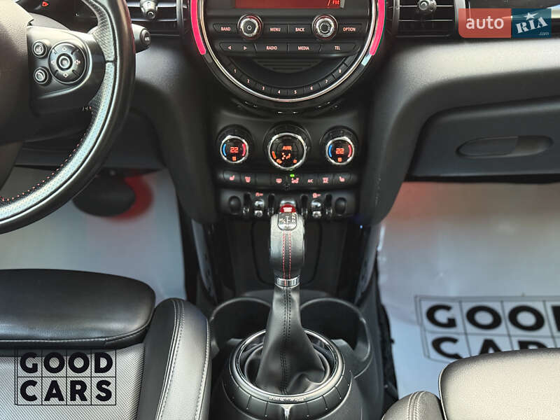 Хэтчбек MINI Cooper 2015 в Одессе