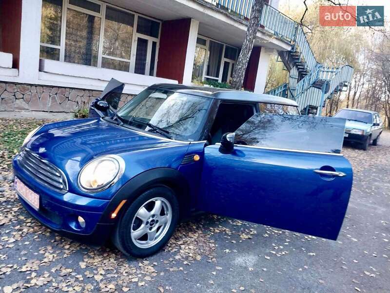 Хэтчбек MINI Cooper 2008 в Солотвине