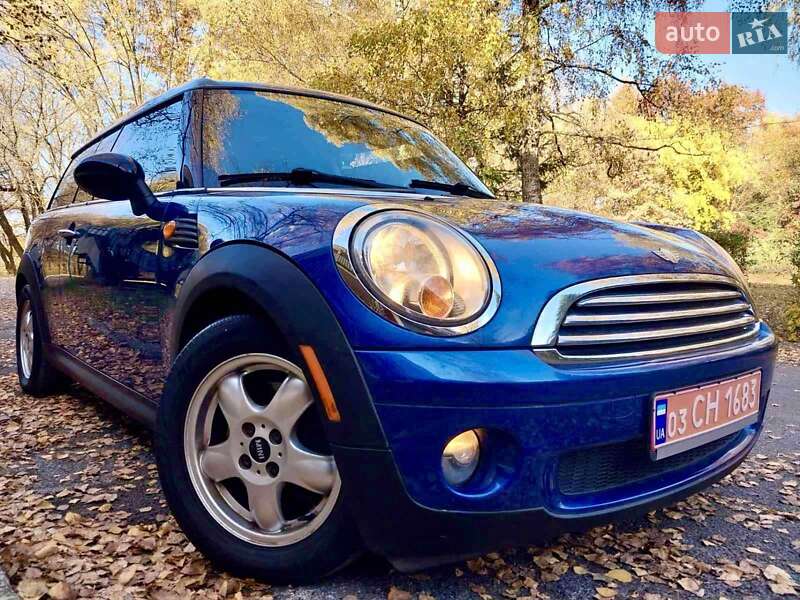 Хэтчбек MINI Cooper 2008 в Солотвине