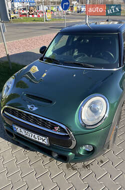Хэтчбек MINI Cooper 2014 в Киеве