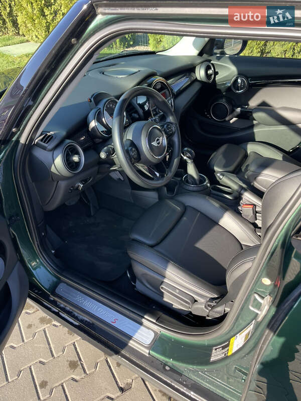 Хетчбек MINI Cooper 2014 в Києві