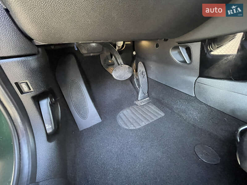 Хетчбек MINI Cooper 2014 в Києві