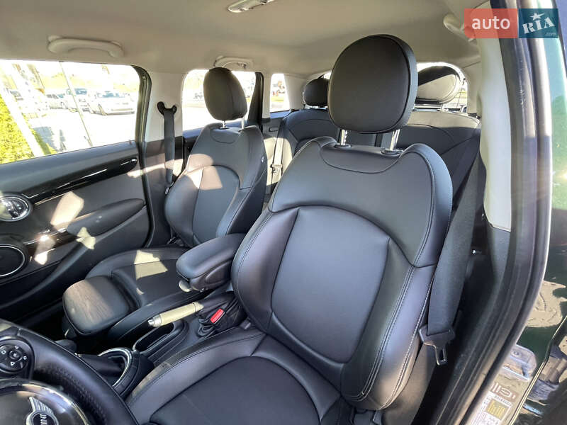 Хетчбек MINI Cooper 2014 в Києві