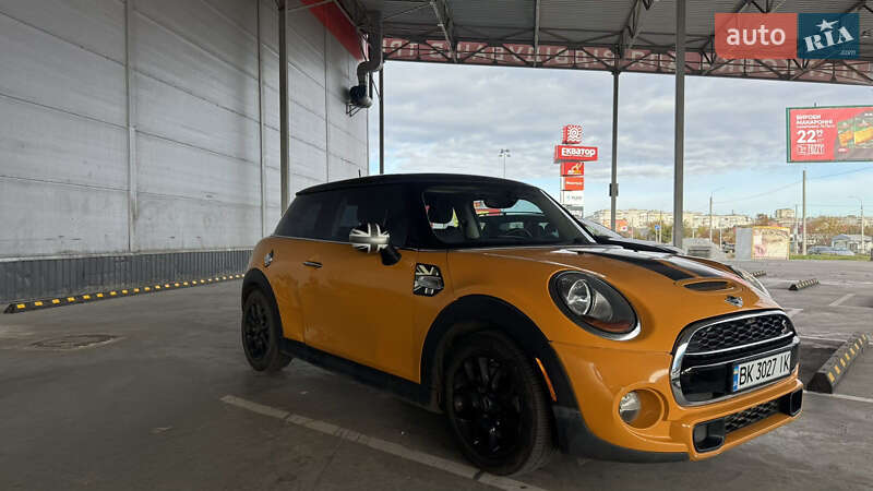 Хетчбек MINI Cooper 2014 в Рівному
