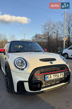 Хэтчбек MINI Cooper 2018 в Киеве