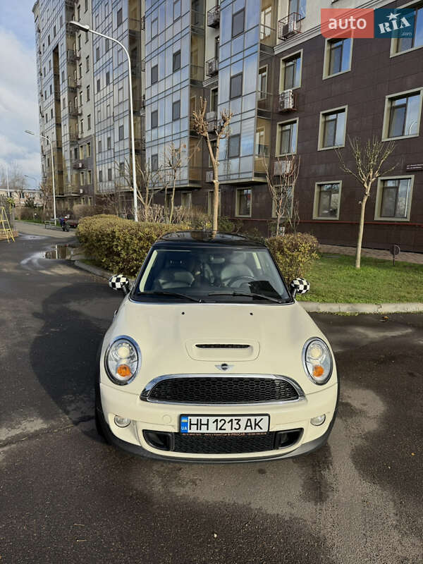 Хетчбек MINI Cooper 2013 в Одесі фото 3 Хетчбек MINI Cooper 2013 в Одесі