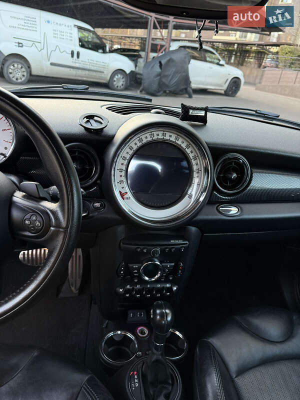 Хетчбек MINI Cooper 2013 в Одесі фото 17 Хетчбек MINI Cooper 2013 в Одесі