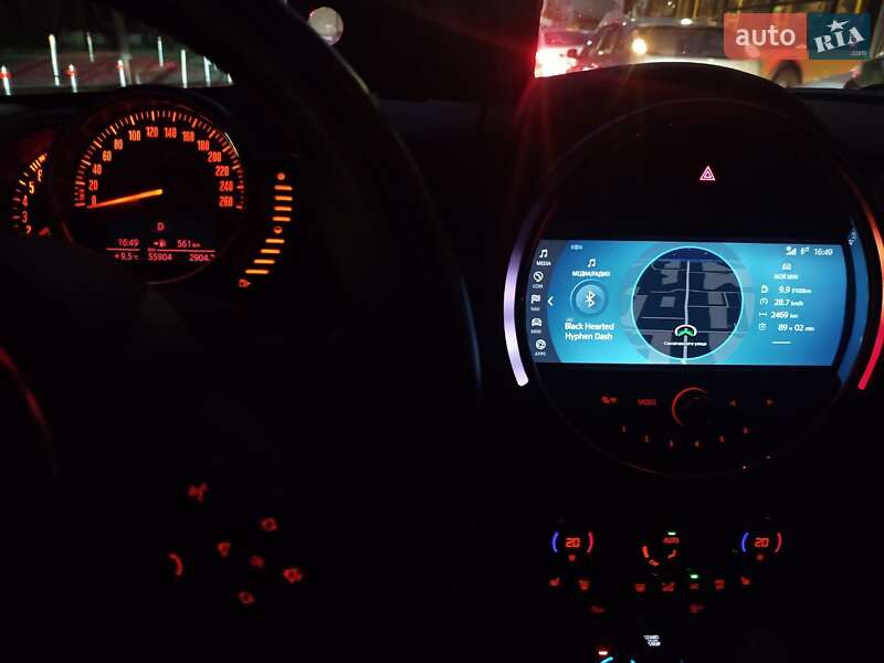 Хэтчбек MINI Cooper 2017 в Киеве