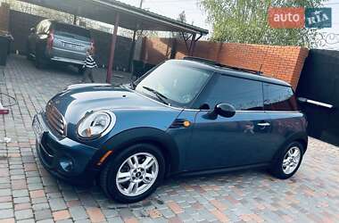 Хэтчбек MINI Cooper 2011 в Николаеве