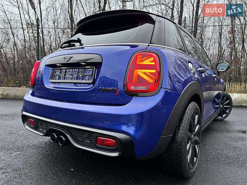 Хэтчбек MINI Cooper 2020 в Киеве